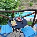 Petroto Sea View Villas